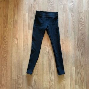 Black BCBG legging size XXS